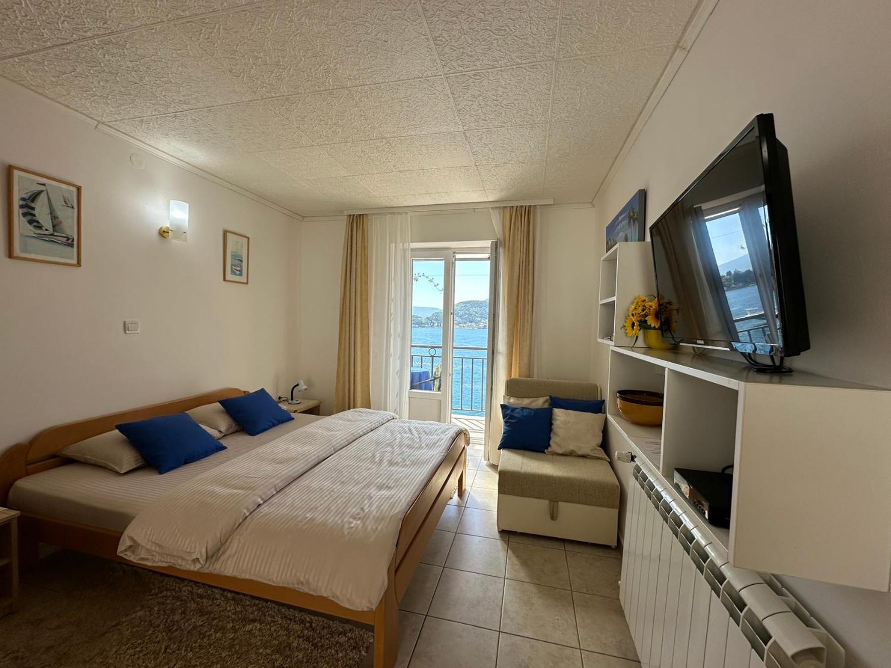 Apartments Okuka Тиват Екстериор снимка