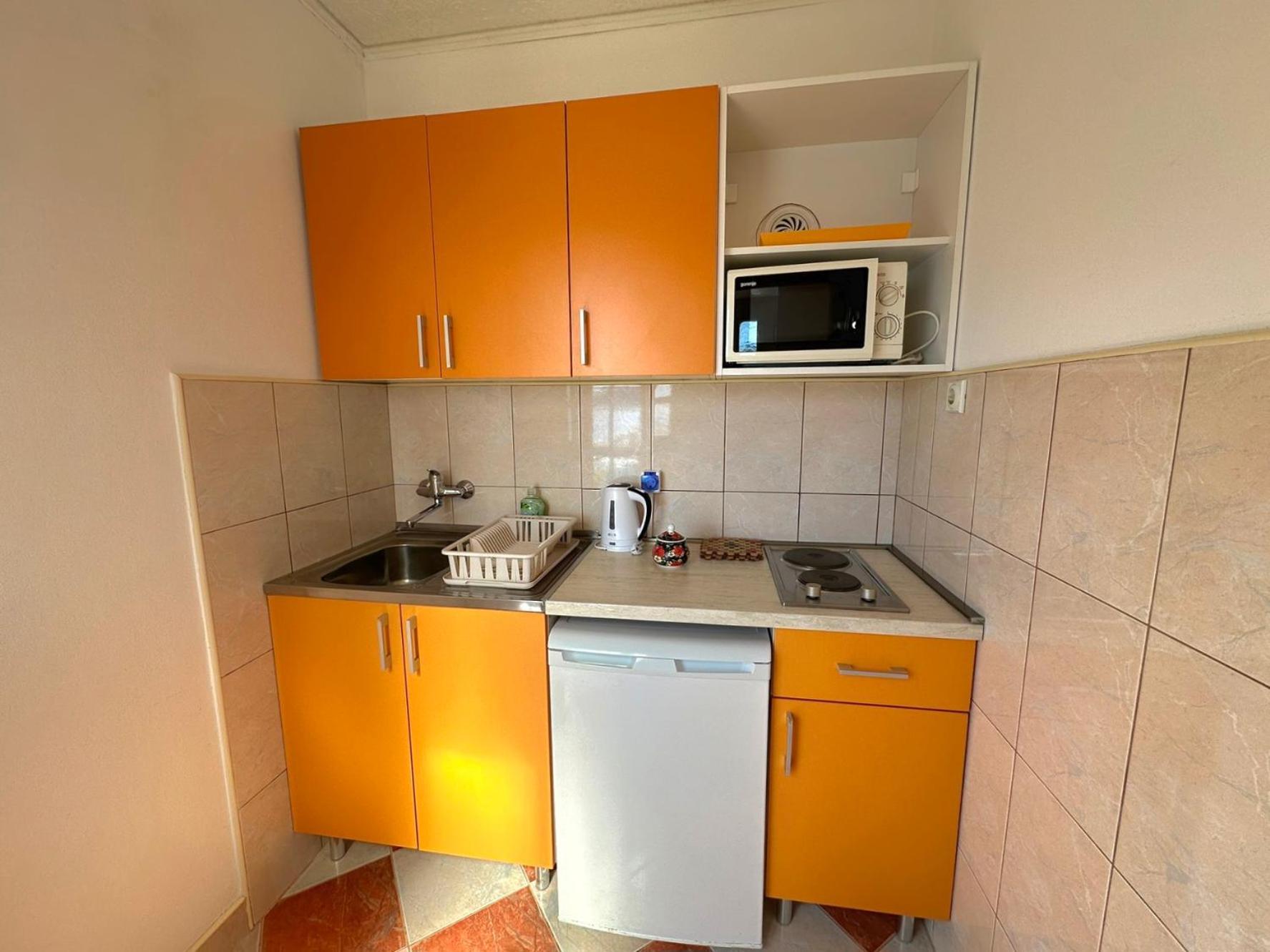 Apartments Okuka Тиват Екстериор снимка