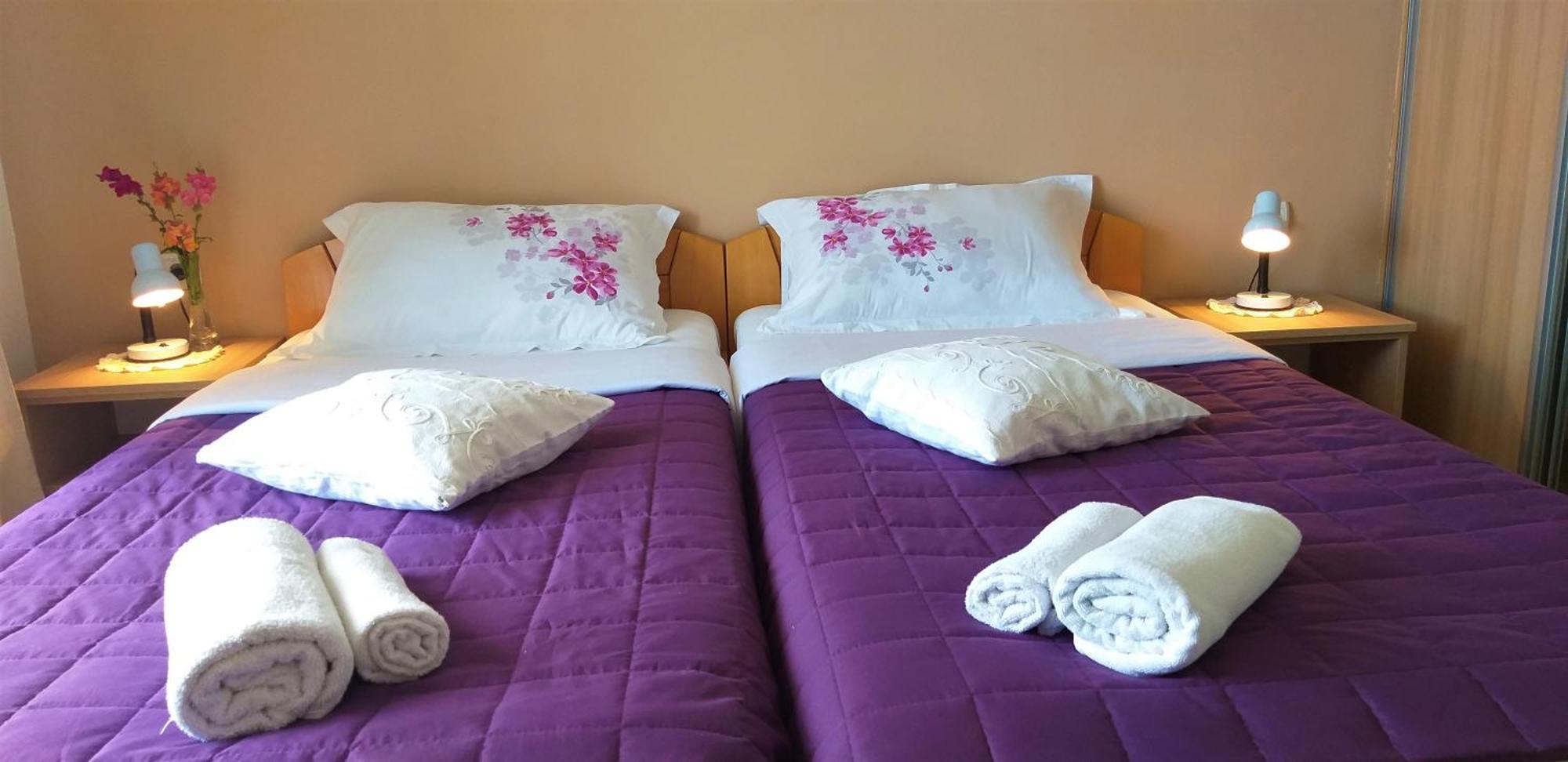 Apartments Okuka Тиват Екстериор снимка